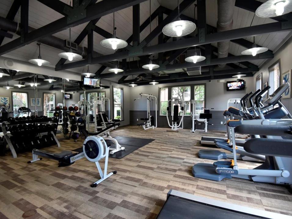 Lavish Apartment Near Houston Medical Centre エクステリア 写真