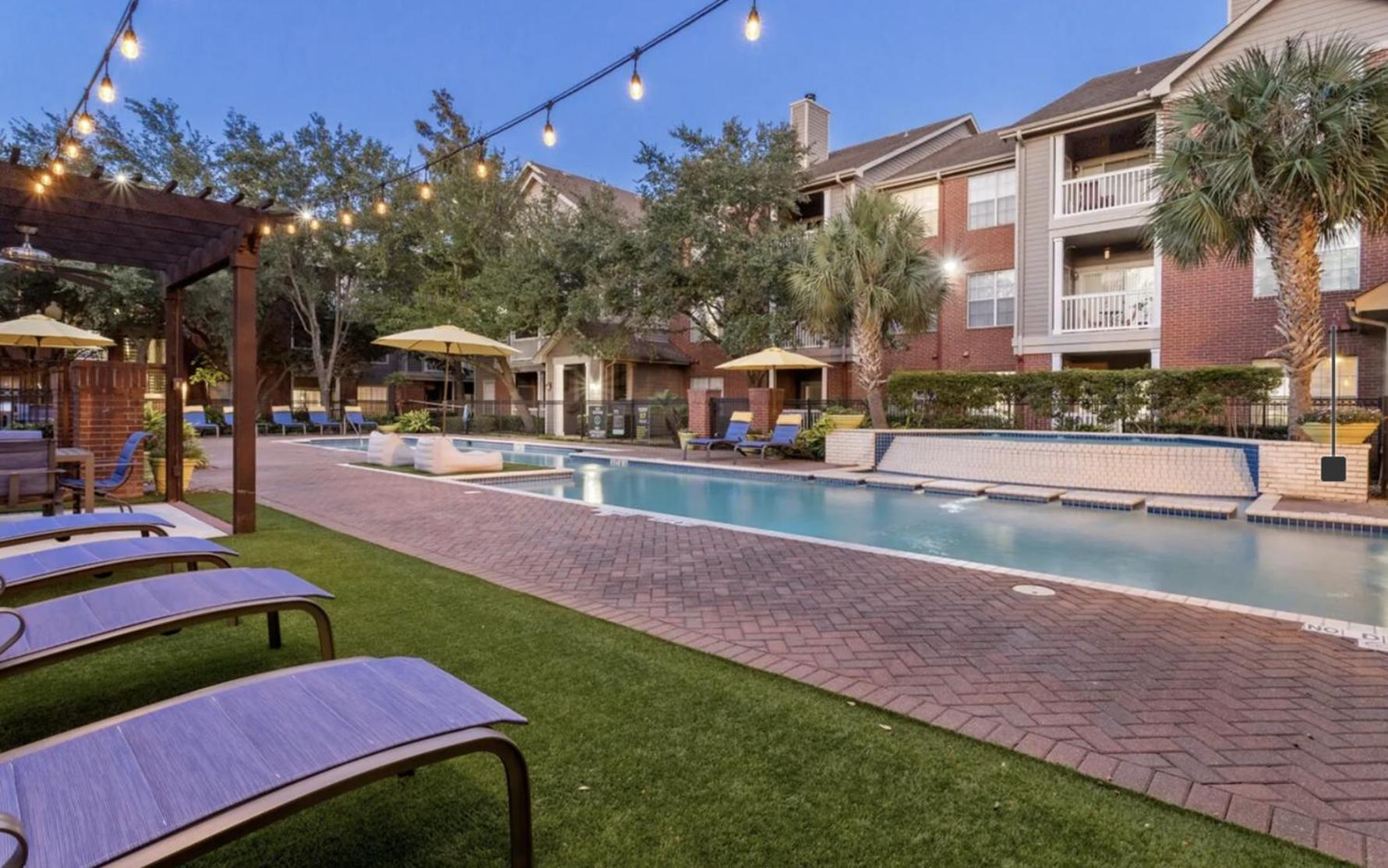 Lavish Apartment Near Houston Medical Centre エクステリア 写真